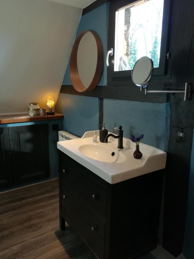 Lait & Lit Bed & Breakfast Triqueville Eksteriør bilde